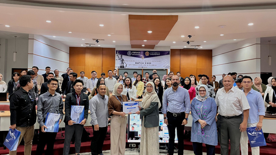 Kepala Kanwil III KPPU Menjadi Pemateri Kepada Calon Advokat